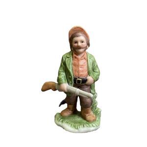 Lefton Colonial Christmas Figurine Hunter 1992 00666